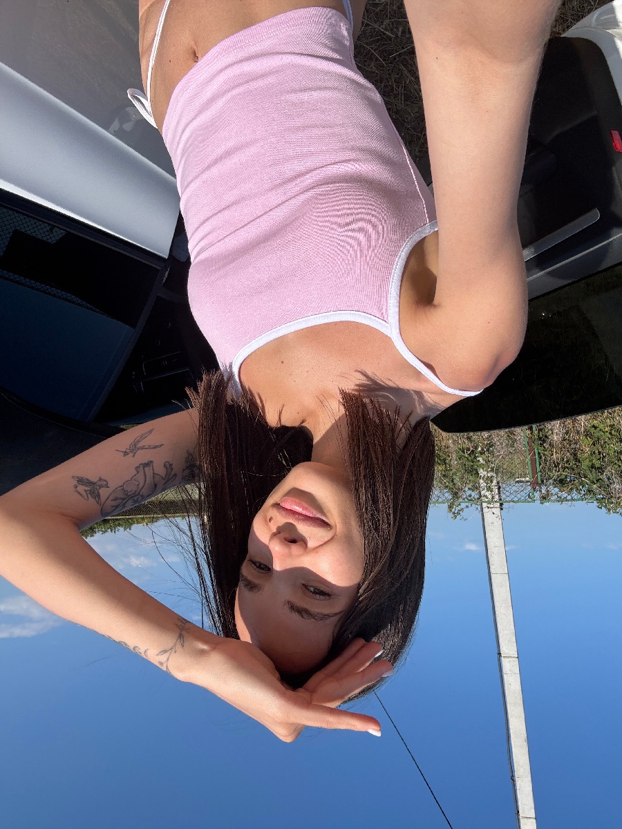 Sexy model Tina in Jiulong